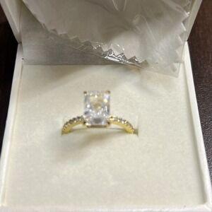 Effinny Radiant Cut Gold-Plated-Sterling Silver S925 Ring Simulated CZ Size 8